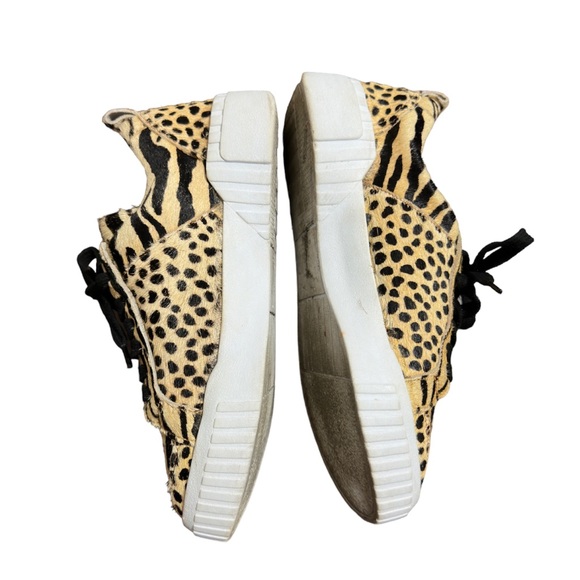 Band of Gypsies Mars Sneakers - Picture 2 of 7